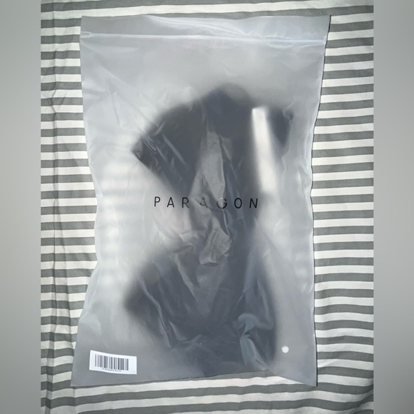 Paragon Fitwear FormLux Curve LiteSculpt in Black Size M - Picture 4 of 4